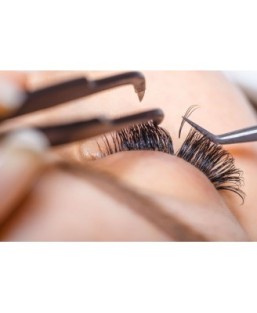 Pose de cils Volume Russe