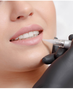 Maquillage permanent Lèvres aquarelle