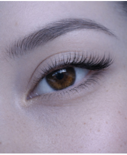 Extension de cils design naturel - Lézignan Corbières